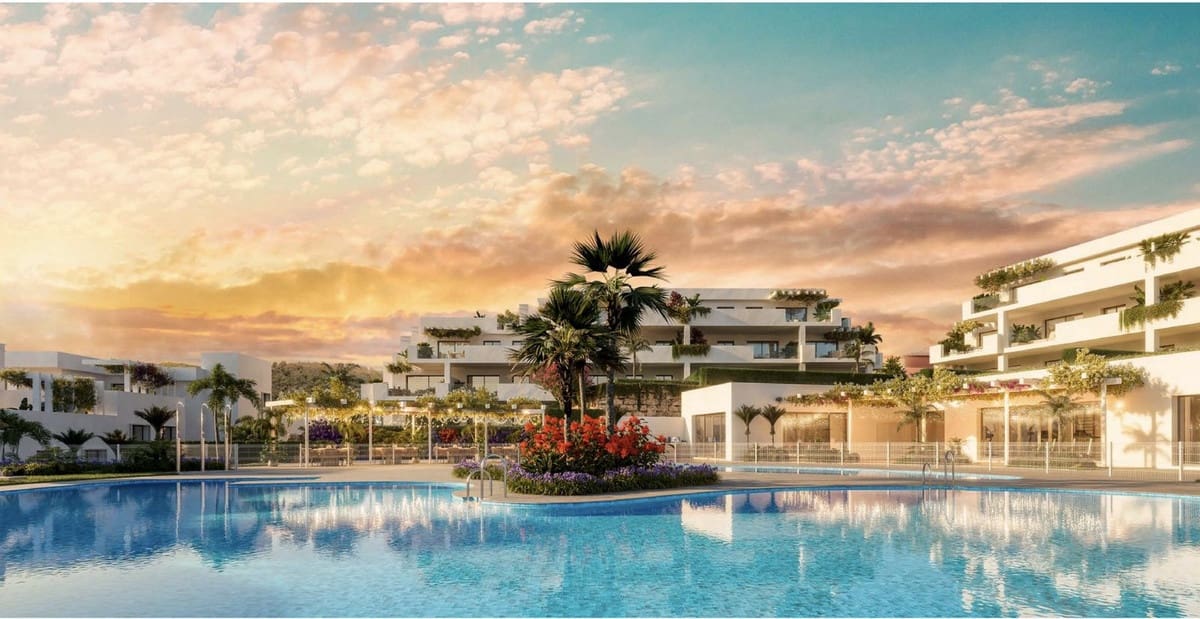 2 soveværelse Lejlighed til salg i Casares med swimmingpool garage - € 375.000 (Ref: 8290290)