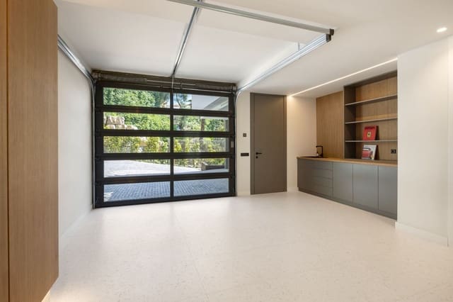 5 bedroom Villa for sale in La Quinta, Benahavís with pool garage - € 6,500,000 (Ref: 8359536)