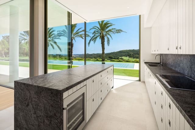 5 chambre Villa/Maison à vendre à Casares Golf - Casares del Sol, Casares avec piscine garage - 7 550 000 € (Ref: 8382760)