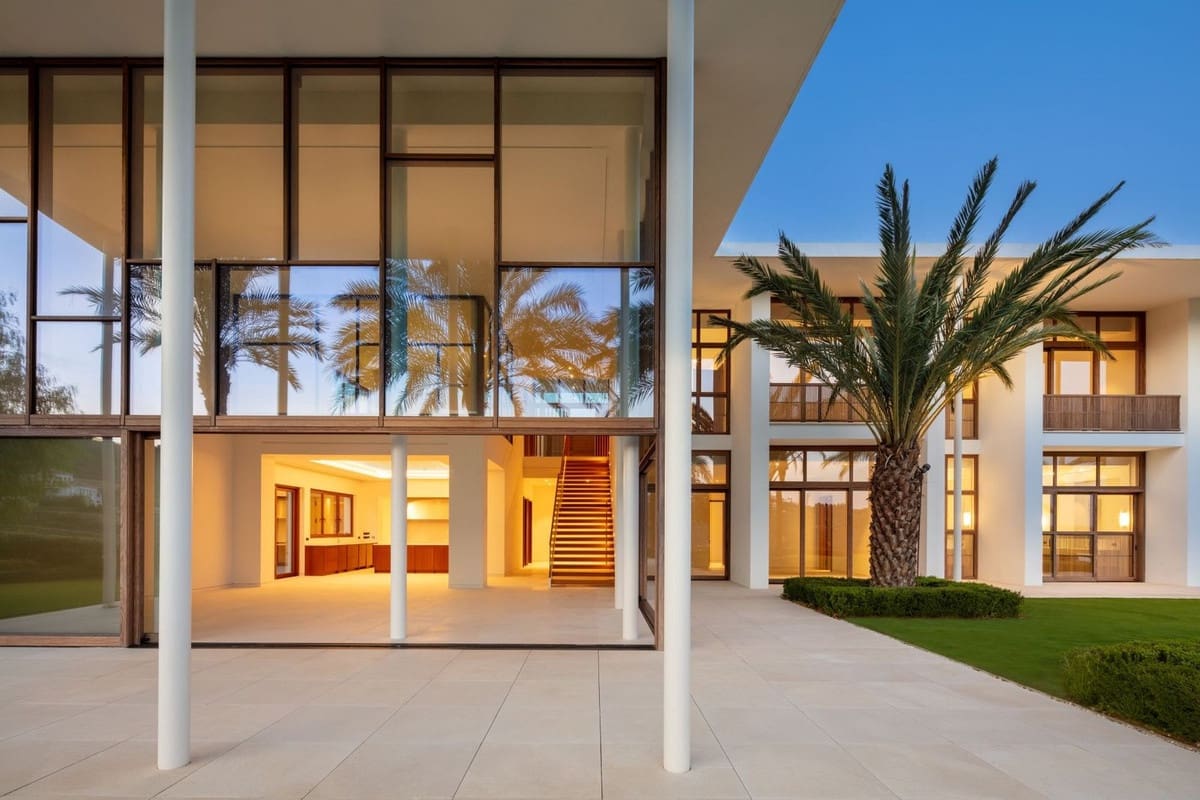 6 soverom Villa til salgs i Casares med svømmebasseng garasje - € 7 695 000 (Ref: 8392565)