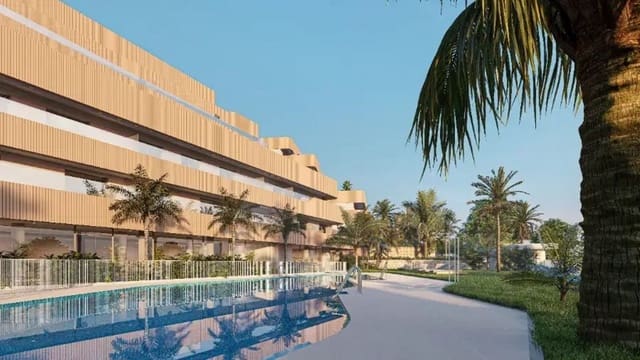 3 chambre Penthouse à vendre à Zona Calvario, Estepona avec piscine garage - 524 000 € (Ref: 8409345)