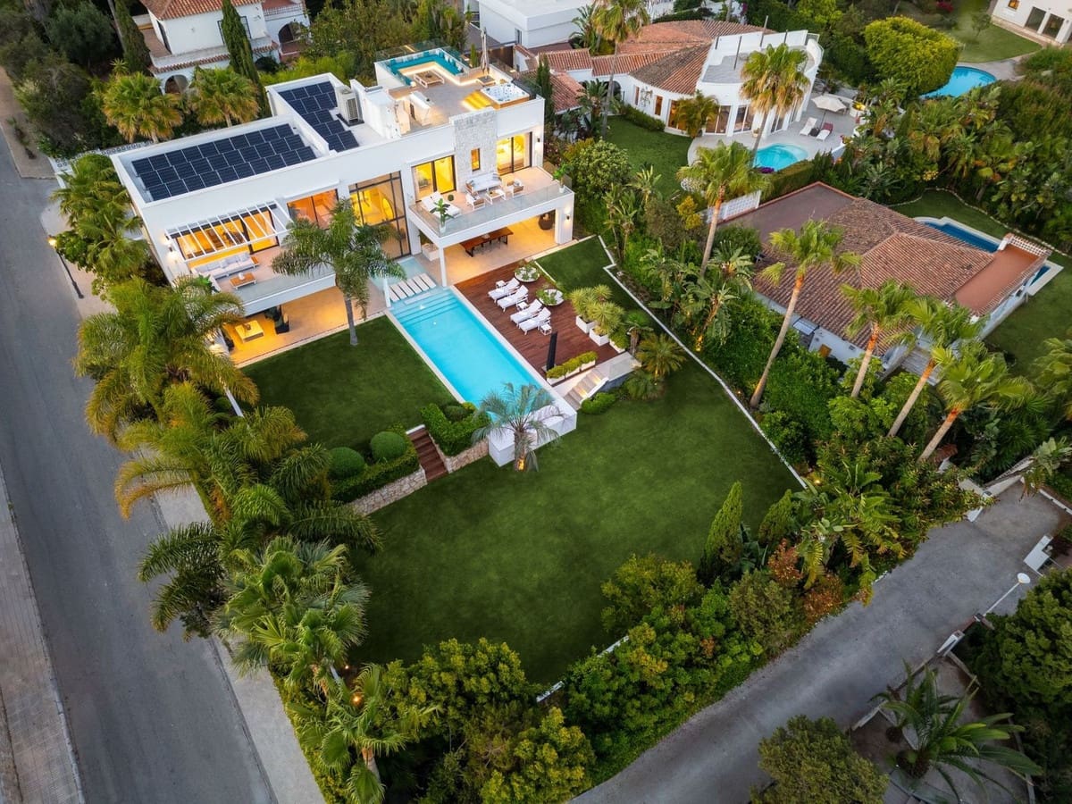 4 soveværelse Villa til salg i Marbella med swimmingpool garage - € 4.950.000 (Ref: 8445429)