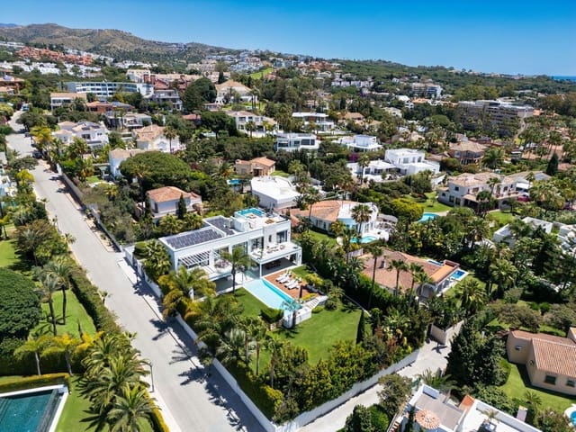 4 sypialnia Willa na sprzedaż w Marbesa, Marbella z basenem garażem - 4 950 000 € (Ref: 8445429)