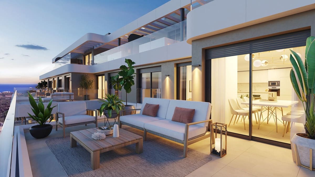 2 makuuhuone Kattohuoneisto myytävänä paikassa Riviera del Sol mukana uima-altaan 
autotalli - 520 000 € (Ref: 8529377)