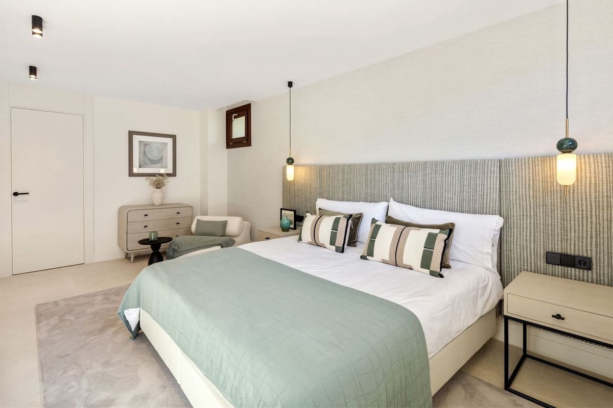 5 slaapkamer Villa te koop in Marbella met zwembad garage - € 2.600.000 (Ref: 8529384)