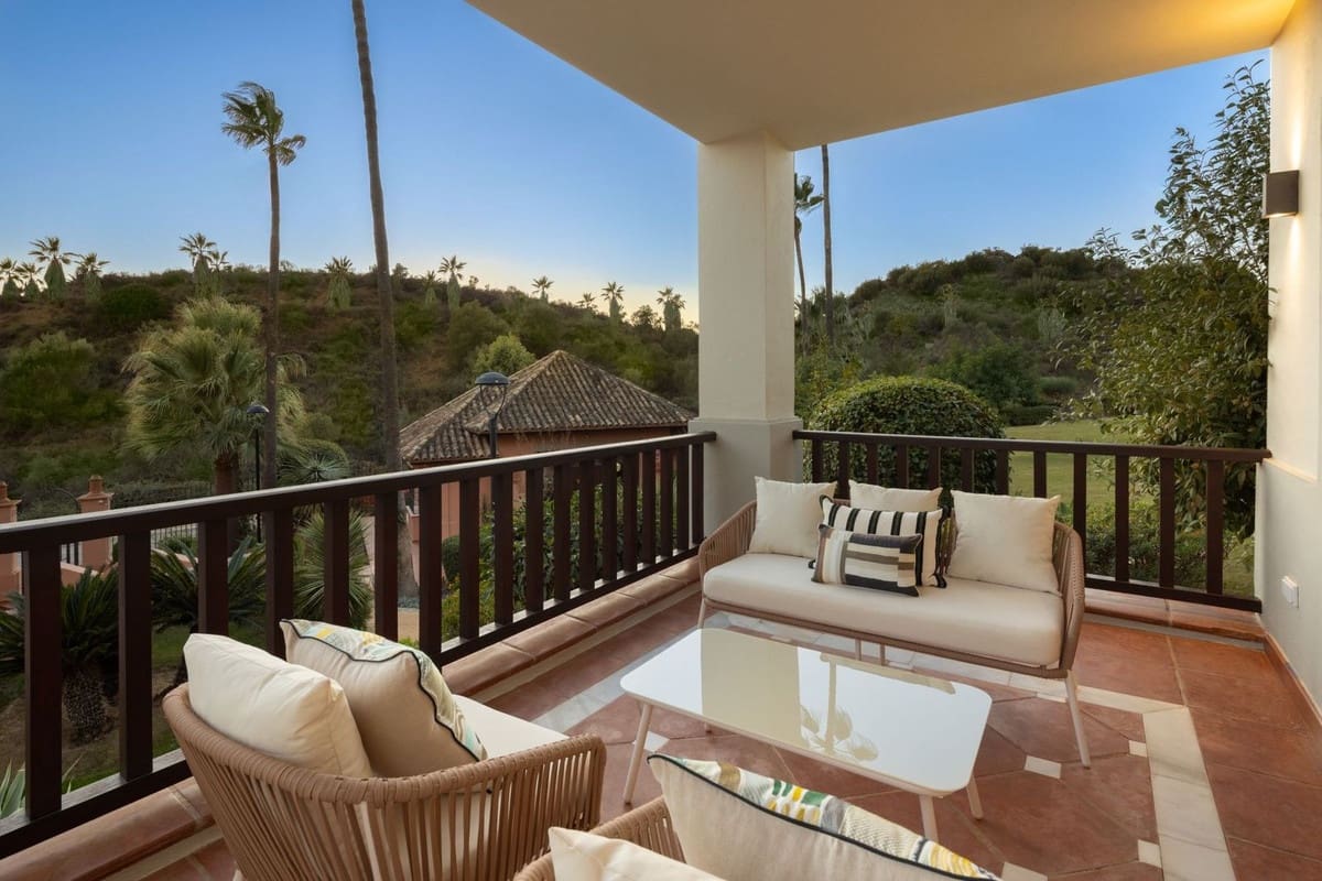 5 slaapkamer Villa te koop in Marbella met zwembad garage - € 2.600.000 (Ref: 8529384)