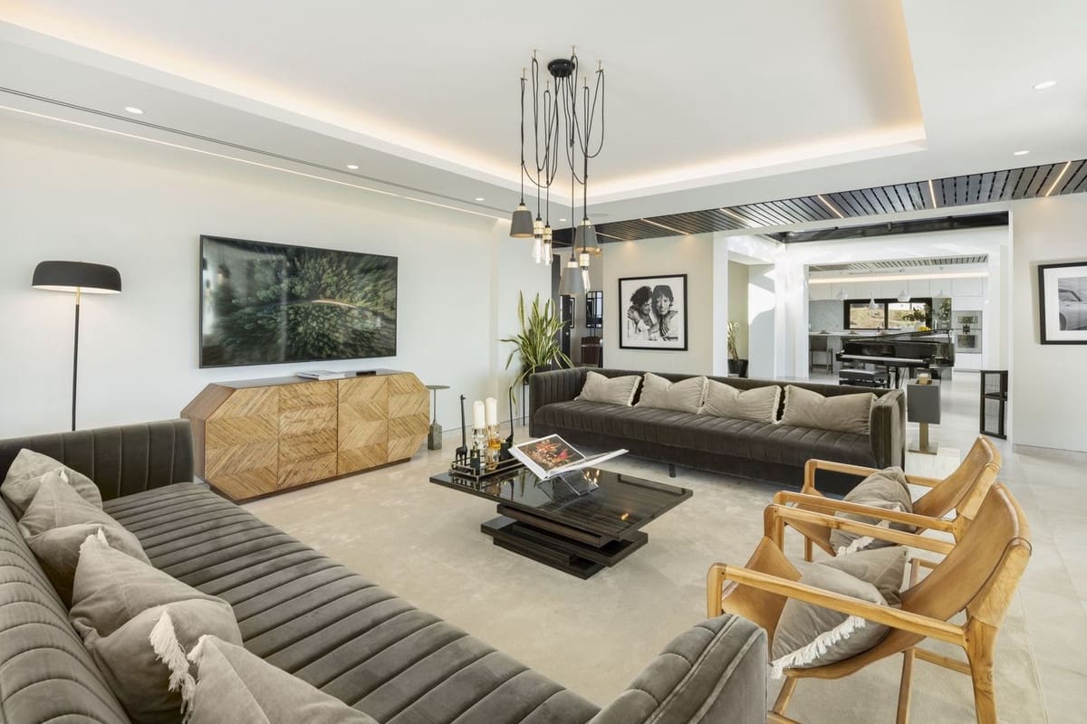 5 sypialnia Willa na sprzedaż w El Madronal z basenem garażem - 6 750 000 € (Ref: 8529387)