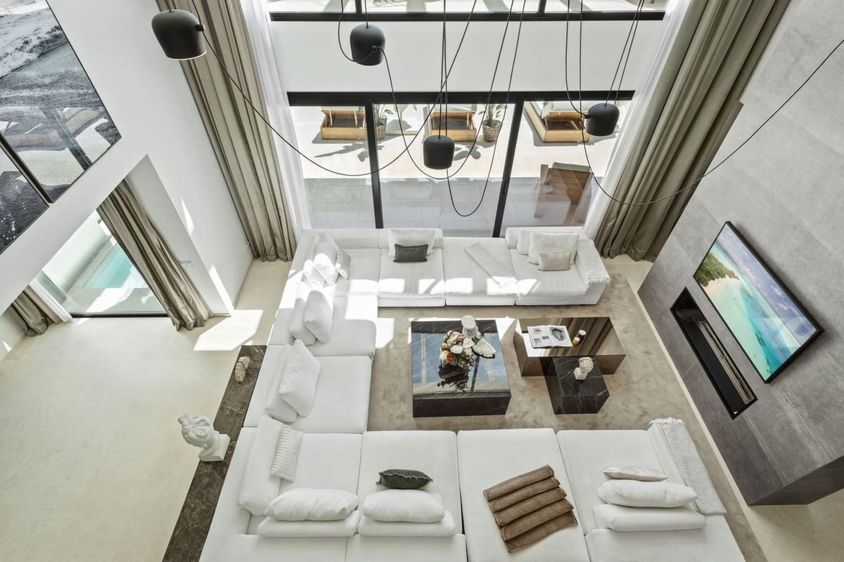 6 chambre Villa/Maison à vendre à Nueva Andalucia avec piscine garage - 6 750 000 € (Ref: 8529389)