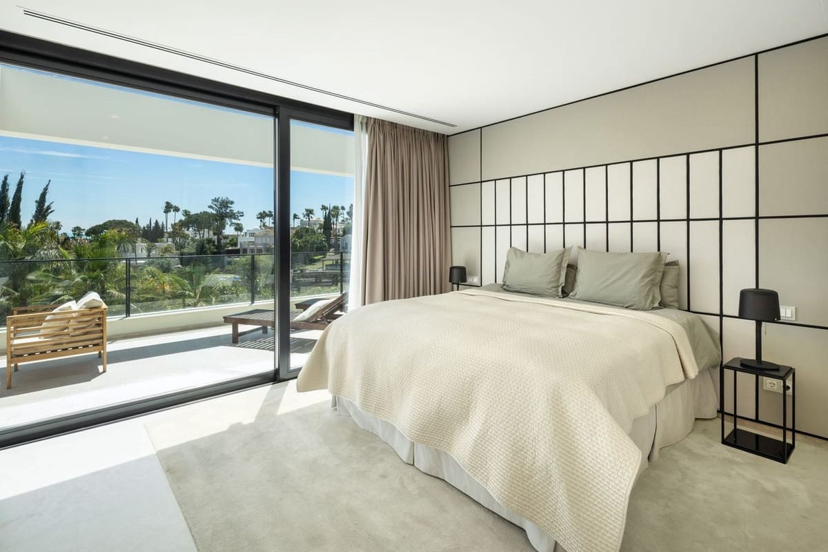 6 chambre Villa/Maison à vendre à Nueva Andalucia avec piscine garage - 6 750 000 € (Ref: 8529389)