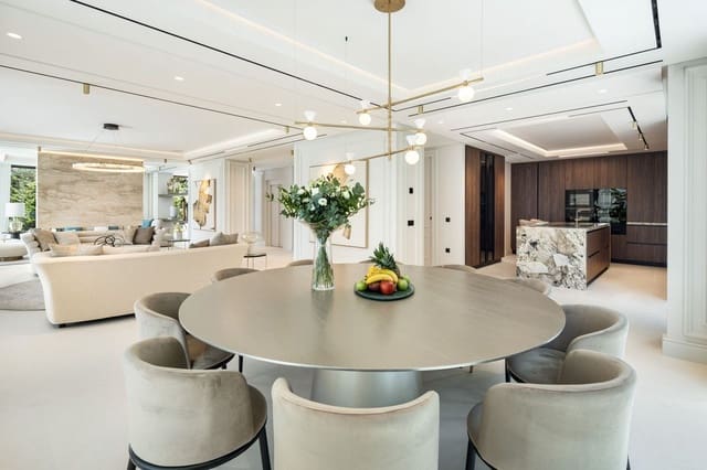 6 sypialnia Willa na sprzedaż w Sierra Blanca, Marbella z basenem garażem - 9 875 000 € (Ref: 8582194)