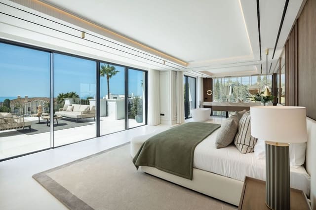 6 bedroom Villa for sale in Sierra Blanca, Marbella with pool garage - € 9,875,000 (Ref: 8582194)