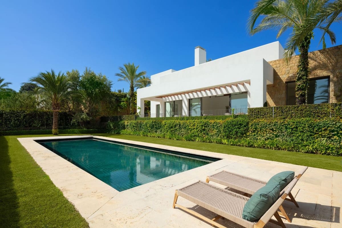 6 soveværelse Villa til salg i Casares med swimmingpool garage - € 4.600.000 (Ref: 8582196)