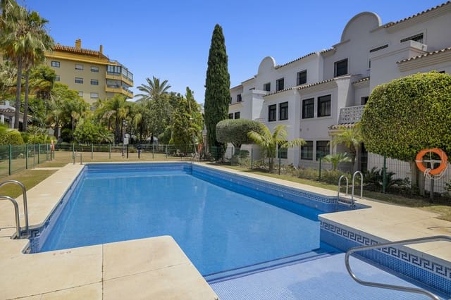 3 bedroom Apartment for sale in Nueva Alcántara, Marbella with pool garage - € 639,000 (Ref: 8615039)