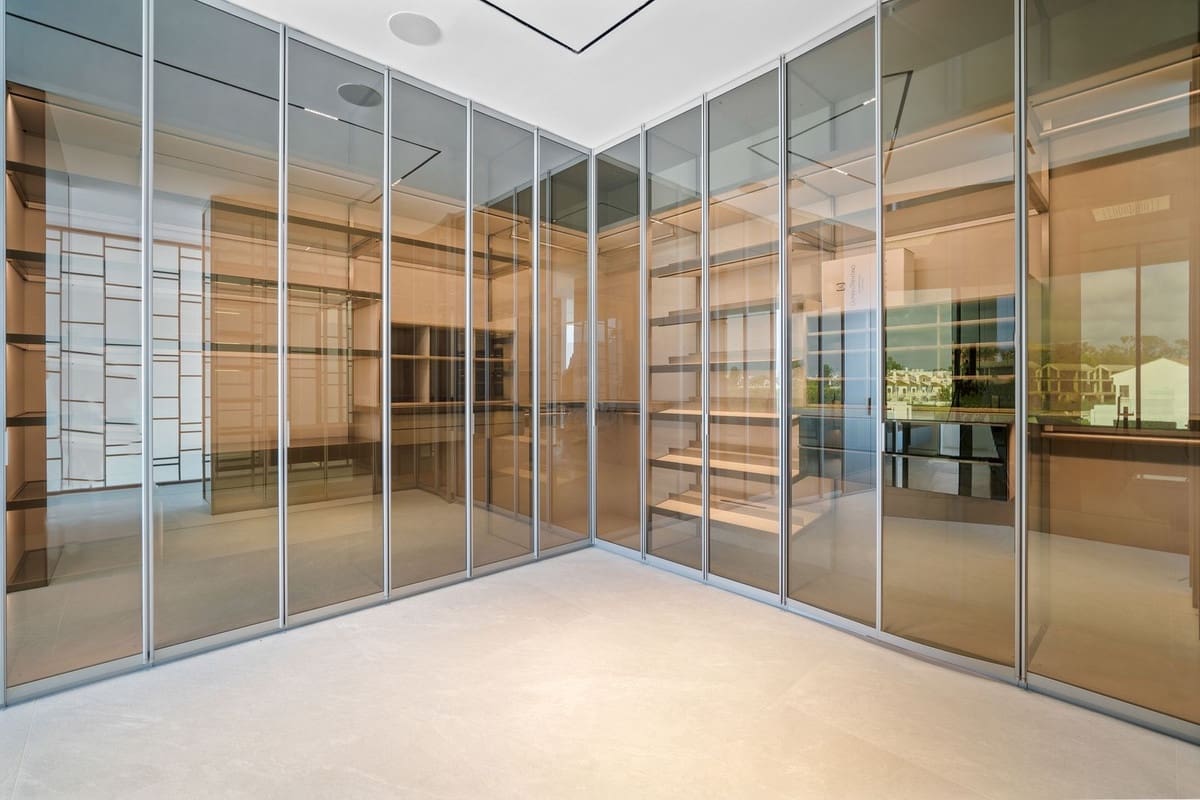 4 soveværelse Villa til salg i Golden Mile med swimmingpool garage - € 6.500.000 (Ref: 8648142)