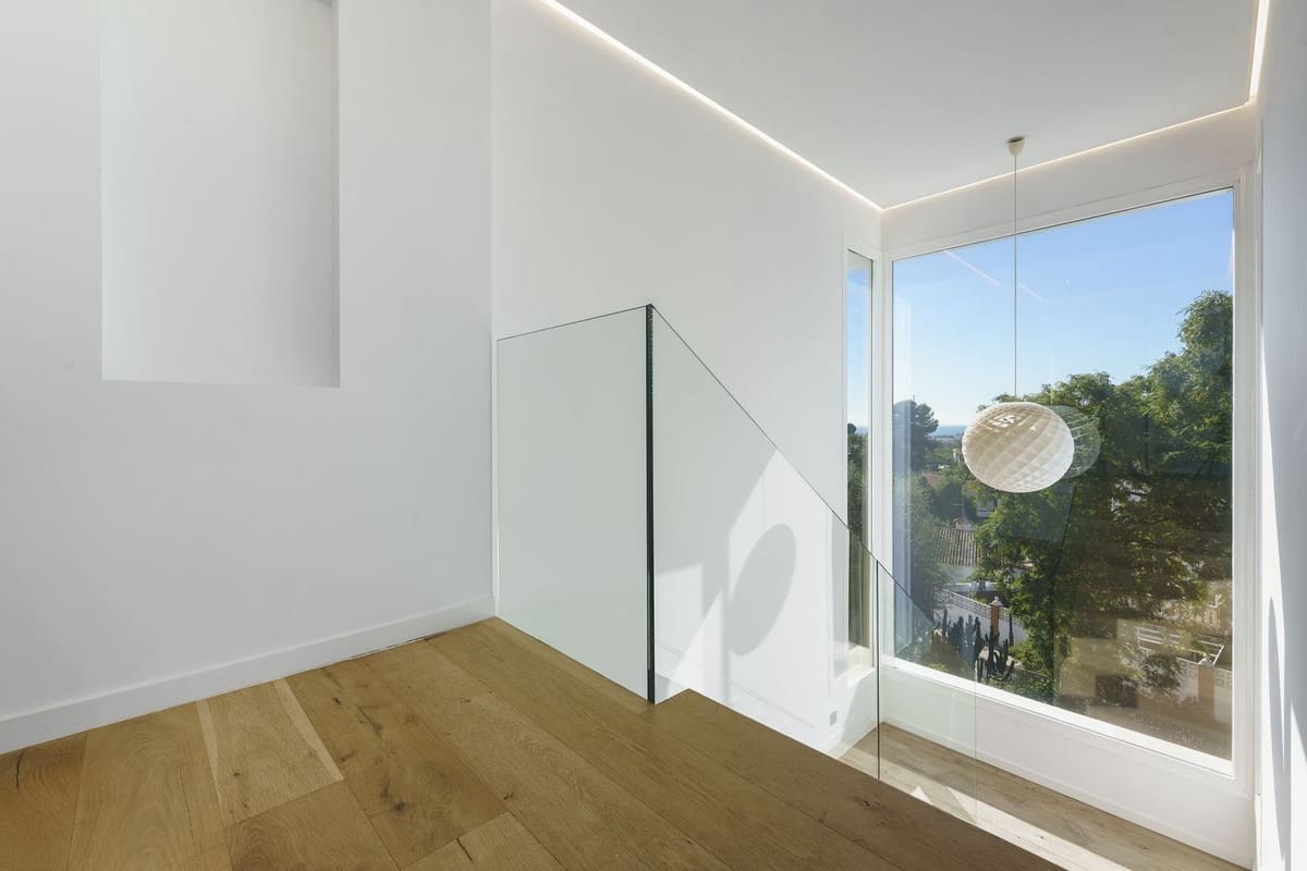 6 sypialnia Willa na sprzedaż w Nueva Andalucia z basenem garażem - 2 490 000 € (Ref: 8675629)