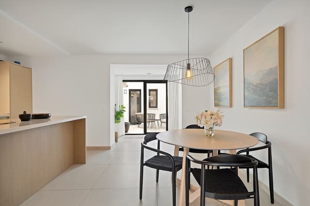 Apartamento de 2 habitaciones en Sierra de Estepona - Avda. de Andalucía, Estepona en venta - 565.000 € (Ref: 8679647)