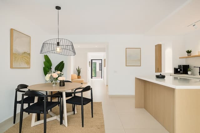 Apartamento de 2 habitaciones en Sierra de Estepona - Avda. de Andalucía, Estepona en venta - 565.000 € (Ref: 8679647)