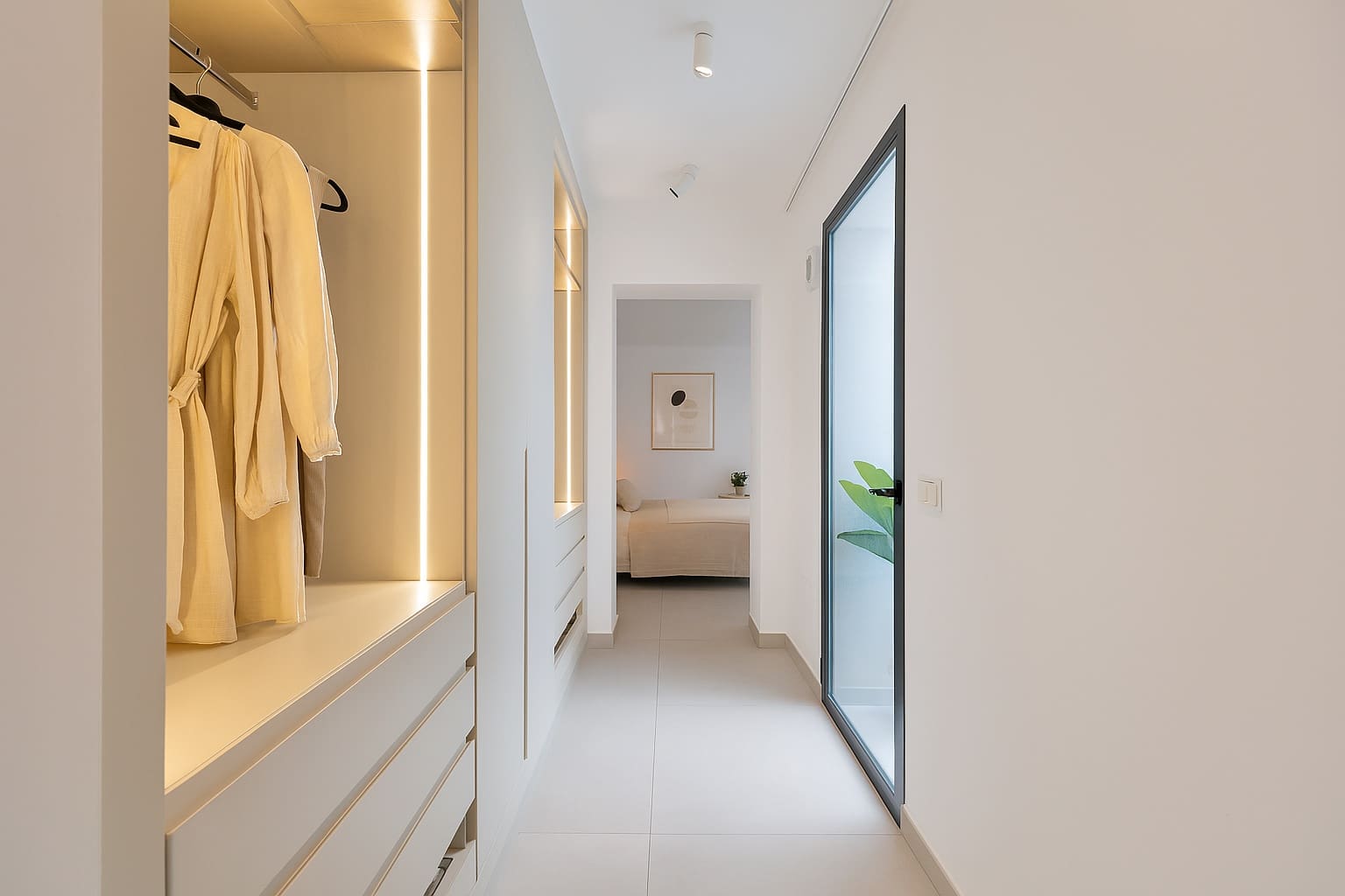 Apartamento de 2 habitaciones en Estepona en venta - 565.000 € (Ref: 8679647)