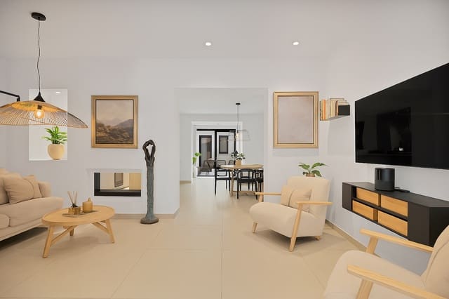 Apartamento de 2 habitaciones en Sierra de Estepona - Avda. de Andalucía, Estepona en venta - 565.000 € (Ref: 8679647)