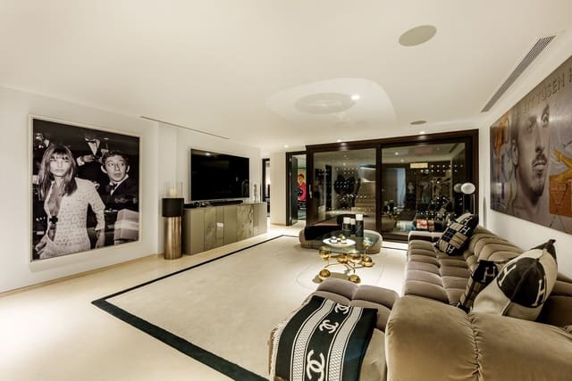 7 soverom Villa til salgs i Los Naranjos, Marbella med svømmebasseng garasje - € 4 750 000 (Ref: 8747602)