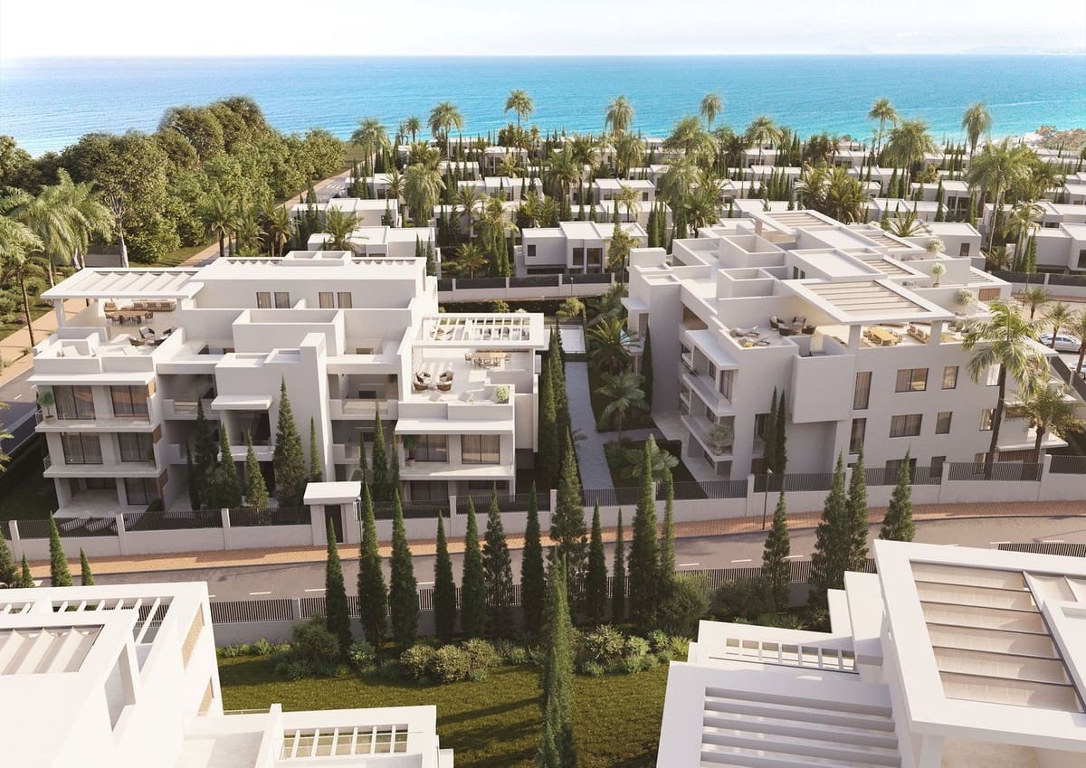 2 slaapkamer Appartement te koop in Estepona met zwembad garage - € 595.000 (Ref: 8834177)