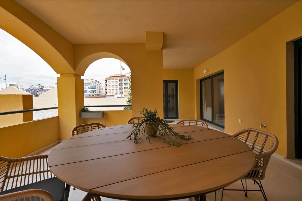 4 quarto Apartamento para venda em San Pedro de Alcantara com piscina - 695 000 € (Ref: 8948574)