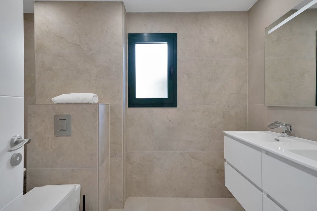 4 quarto Apartamento para venda em San Pedro de Alcantara com piscina - 695 000 € (Ref: 8948574)