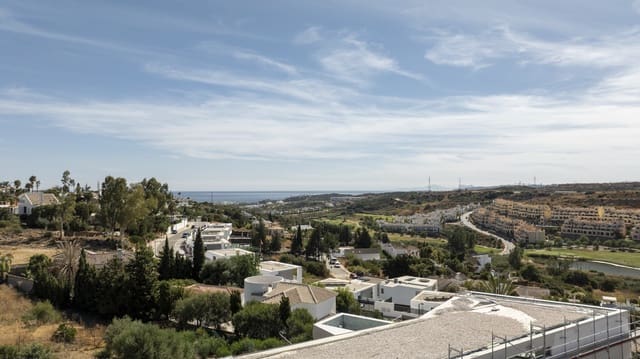 Tomt till salu i Valle Romano Golf, Estepona - 350 000 € (Ref: 8985578)