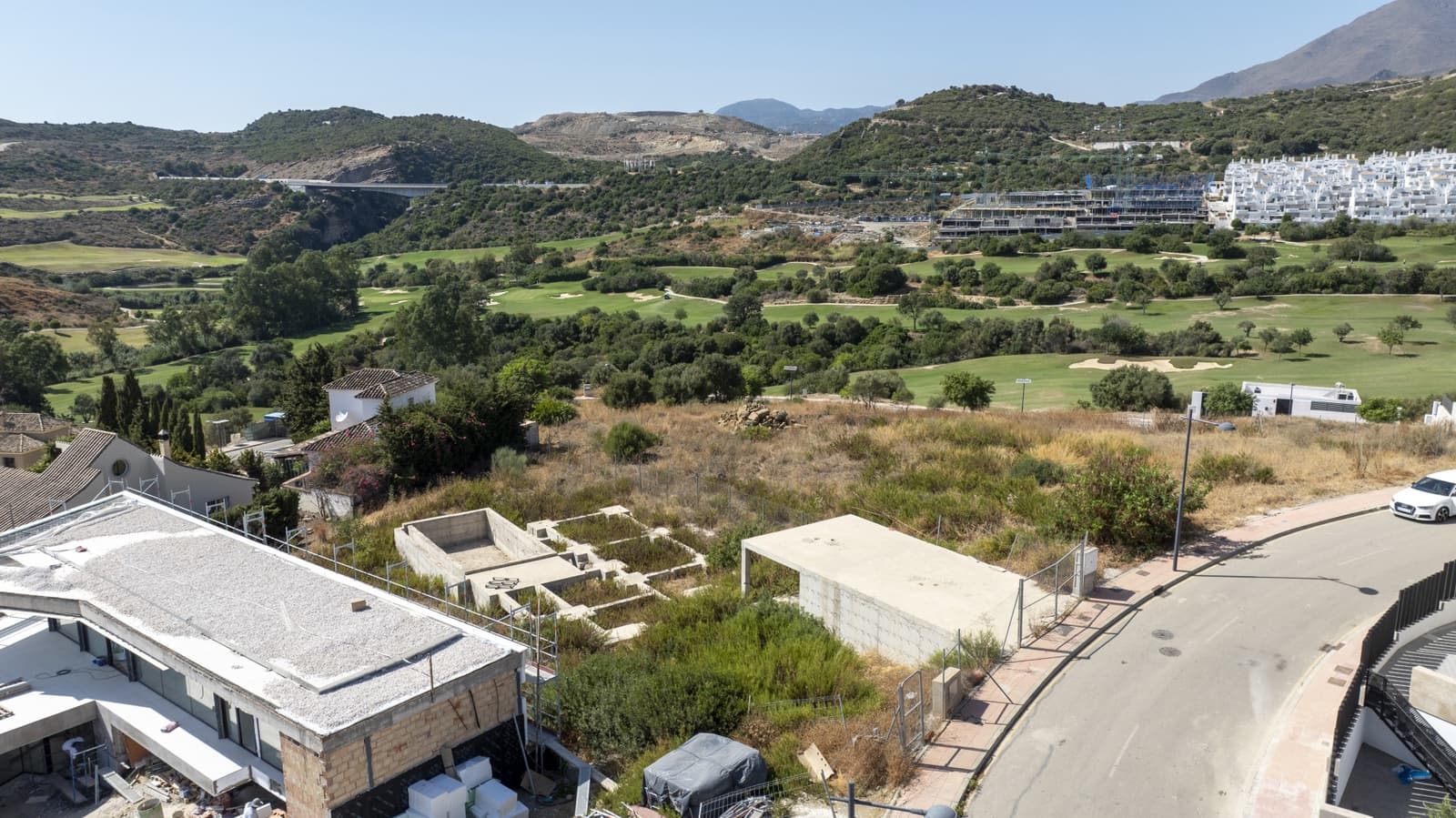 Byggegrund til salg i Estepona - € 350.000 (Ref: 8985578)