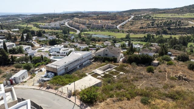 Tomt till salu i Valle Romano Golf, Estepona - 350 000 € (Ref: 8985578)