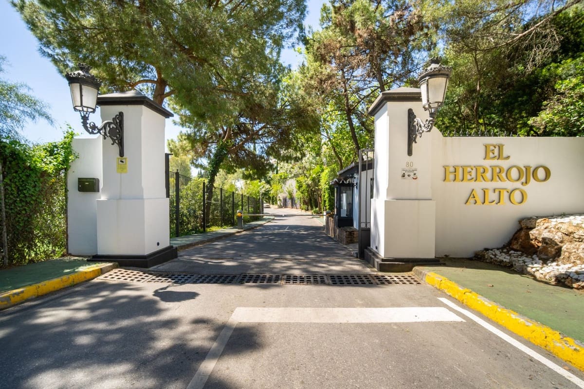 5 soveværelse Villa til salg i Benahavis med swimmingpool garage - € 6.495.000 (Ref: 9059032)