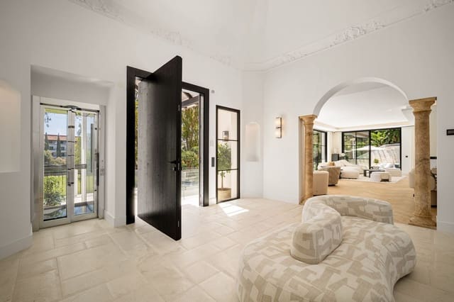 Chalet de 5 habitaciones en La Quinta, Benahavís en venta con piscina garaje - 6.495.000 € (Ref: 9059032)