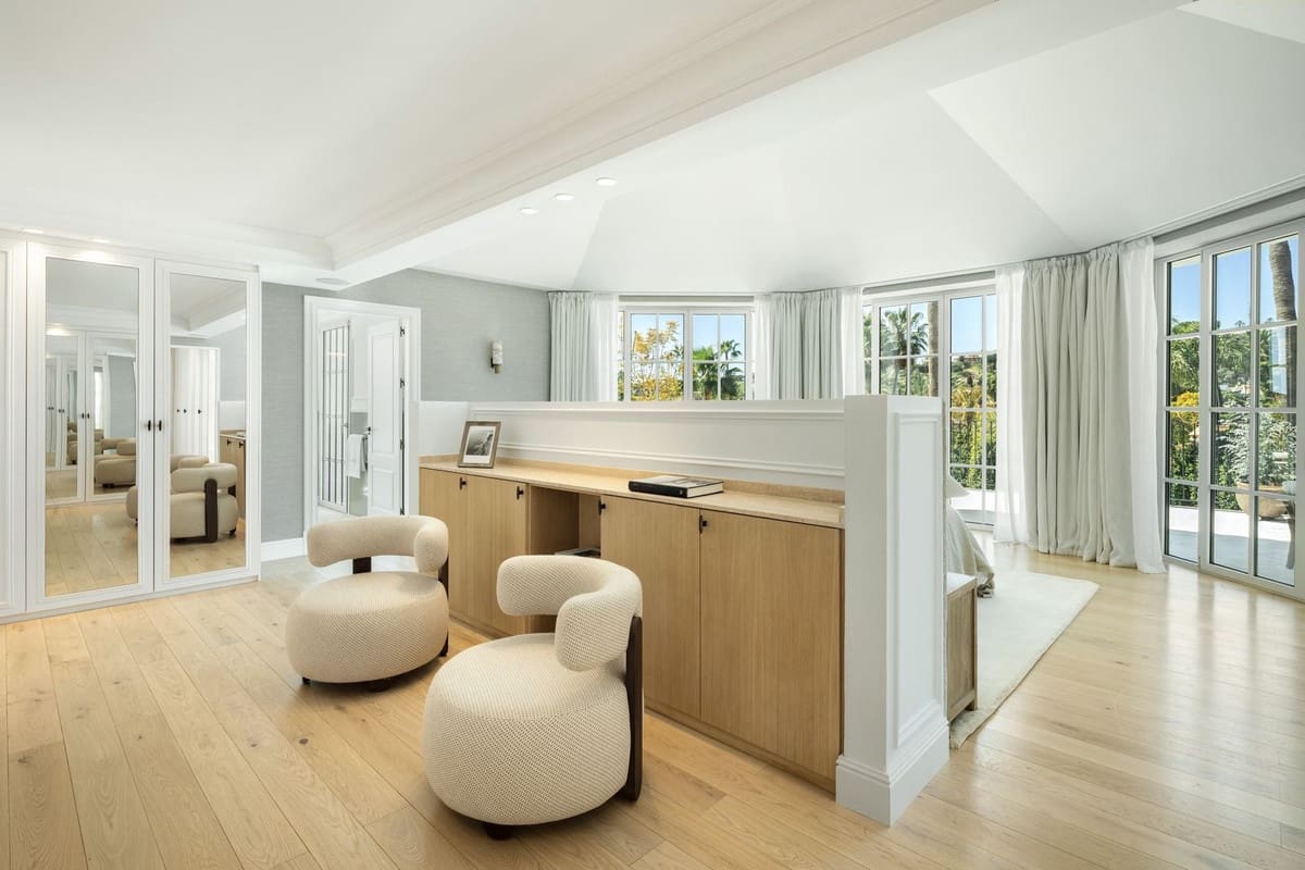 5 soveværelse Villa til salg i Nueva Andalucia med swimmingpool garage - € 8.900.000 (Ref: 9059034)