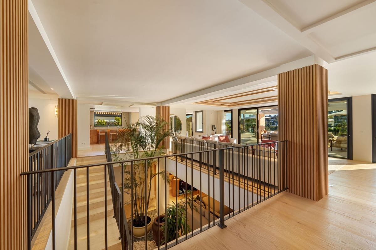 6 soveværelse Villa til salg i Marbella med swimmingpool garage - € 8.650.000 (Ref: 9062180)