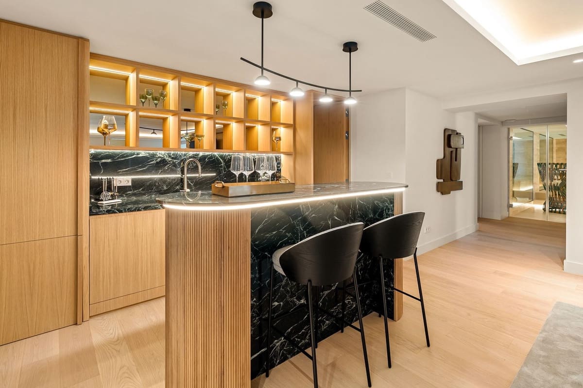 6 soveværelse Villa til salg i Marbella med swimmingpool garage - € 8.650.000 (Ref: 9062180)