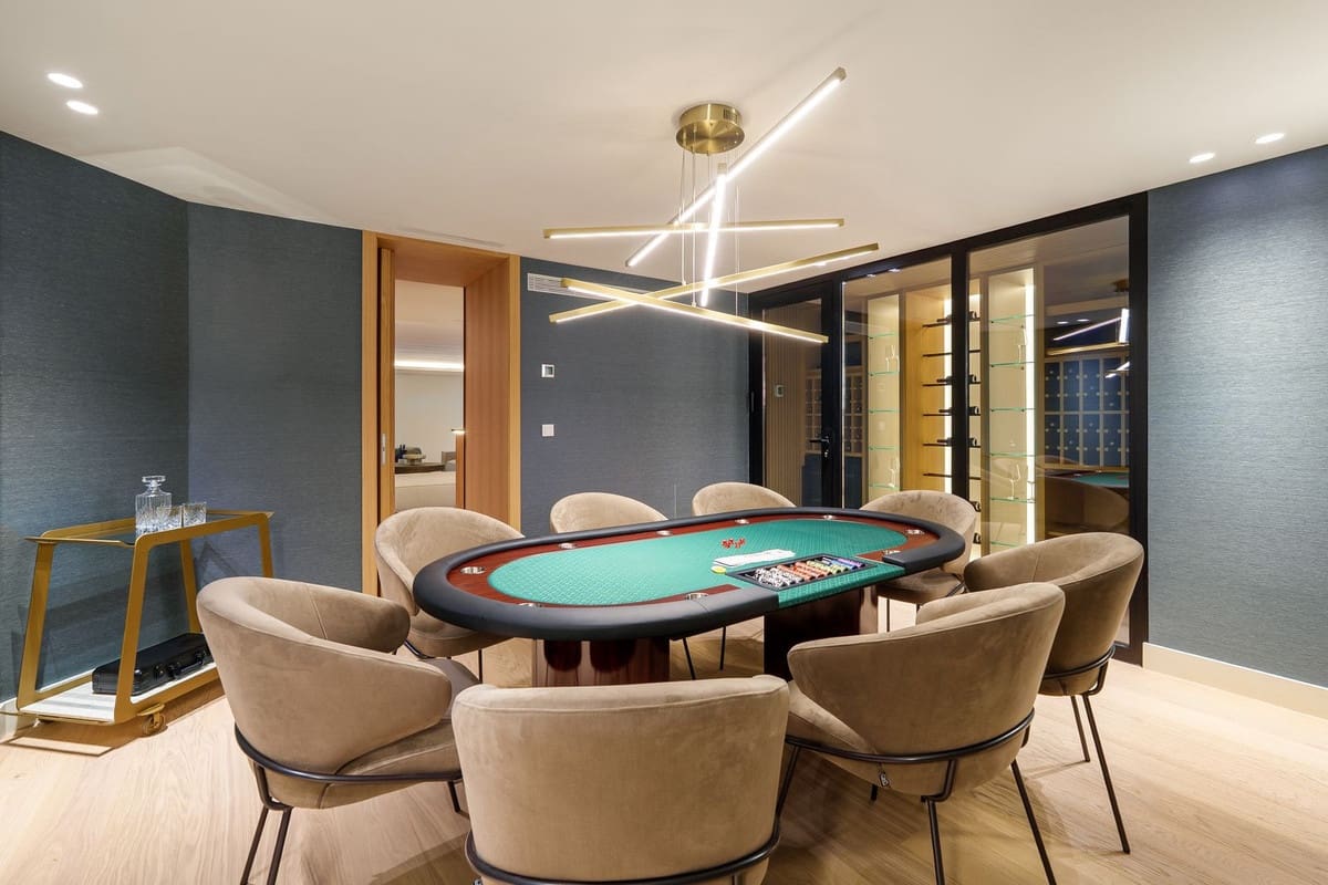 6 soveværelse Villa til salg i Marbella med swimmingpool garage - € 8.650.000 (Ref: 9062180)