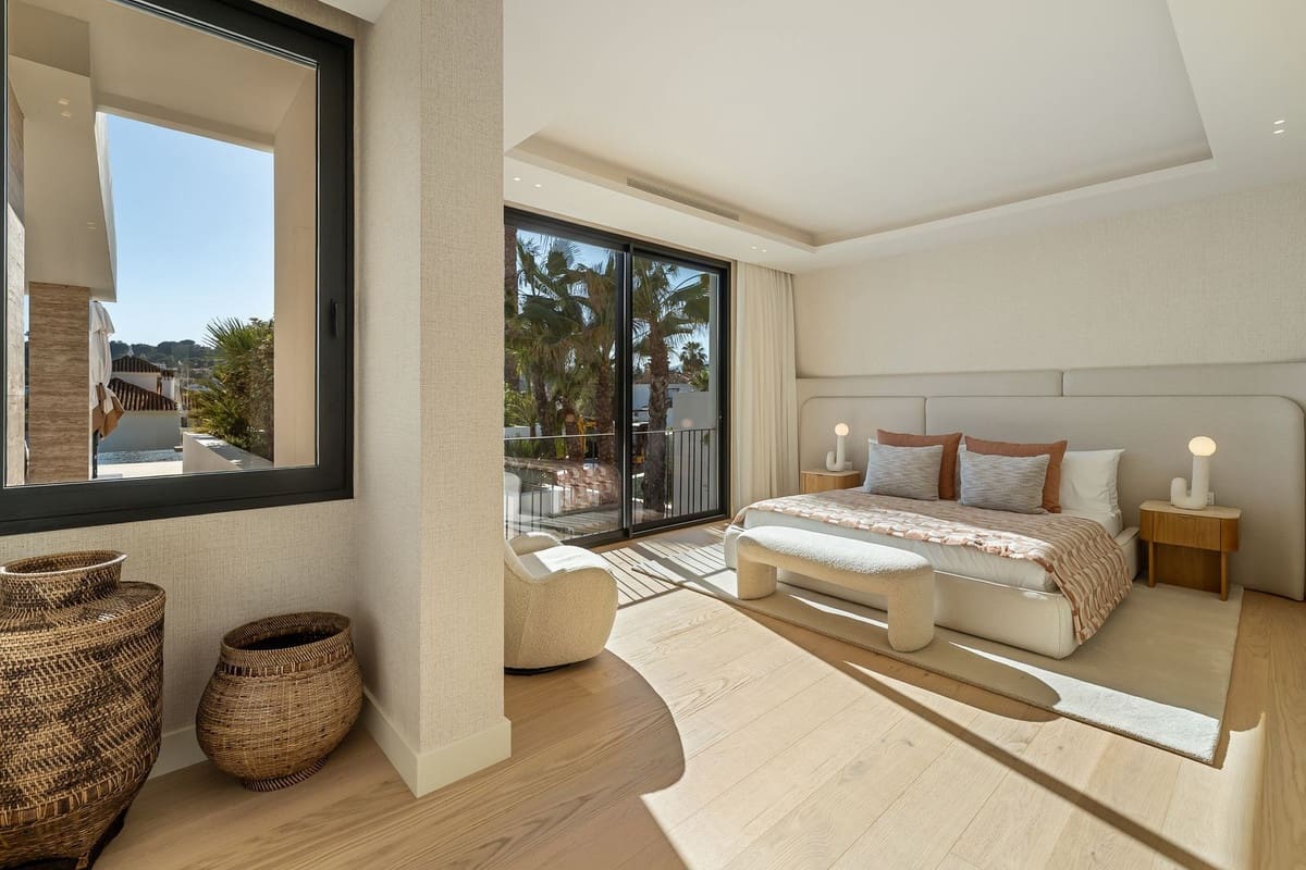 6 soverom Villa til salgs i Marbella med svømmebasseng garasje - € 8 650 000 (Ref: 9062180)
