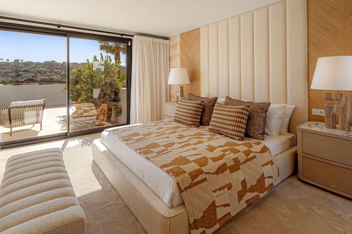 6 soverom Villa til salgs i Marbella med svømmebasseng garasje - € 8 650 000 (Ref: 9062180)