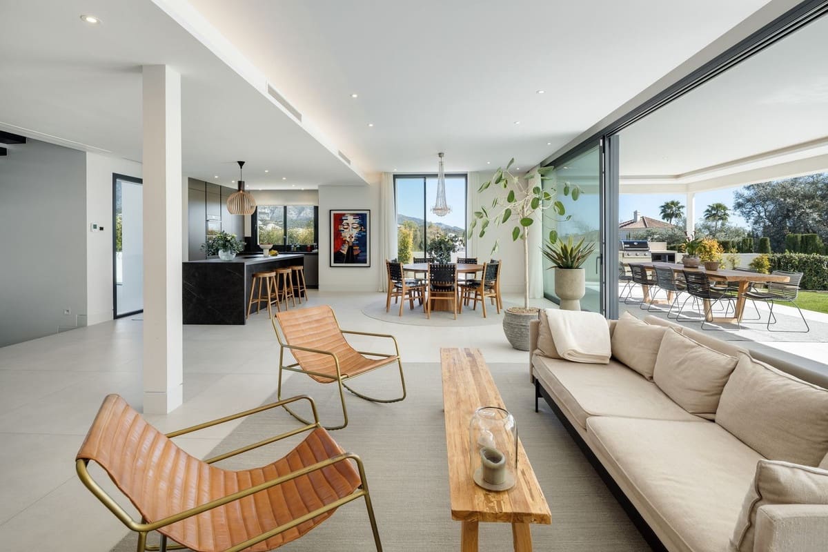 5 soveværelse Villa til salg i Marbella med swimmingpool garage - € 3.995.000 (Ref: 9068668)