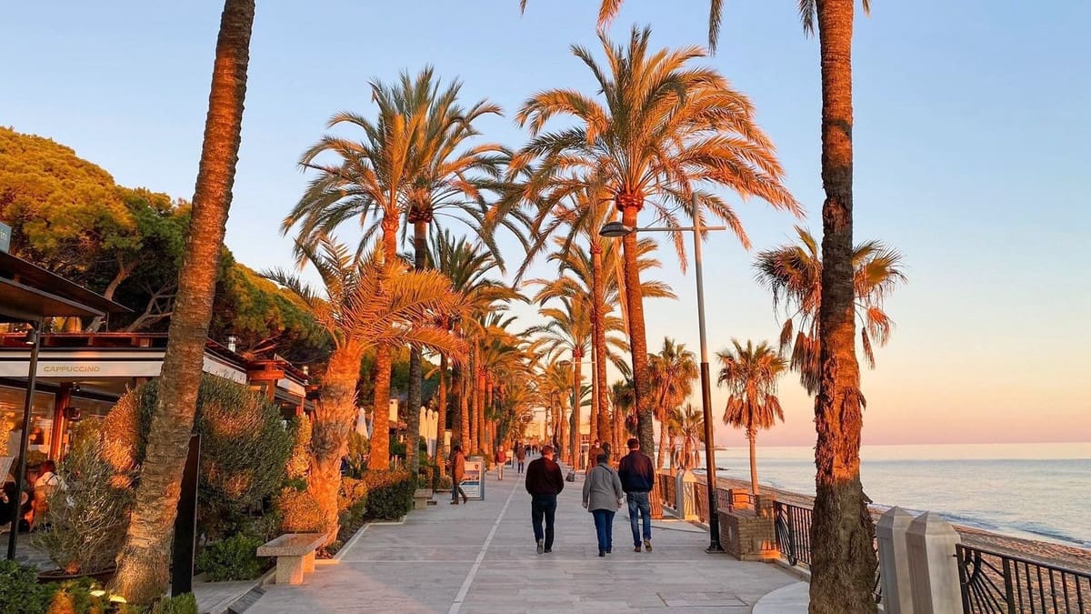 2 chambre Appartement à vendre à Estepona avec piscine - 395 000 € (Ref: 9081357)