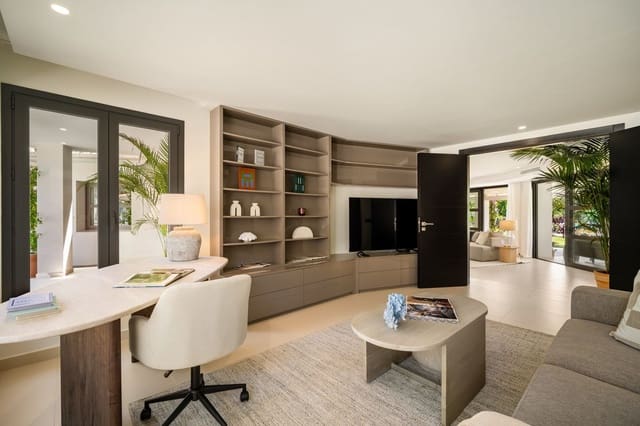 5 chambre Villa/Maison à vendre à Los Naranjos, Marbella avec piscine garage - 6 995 000 € (Ref: 9098923)