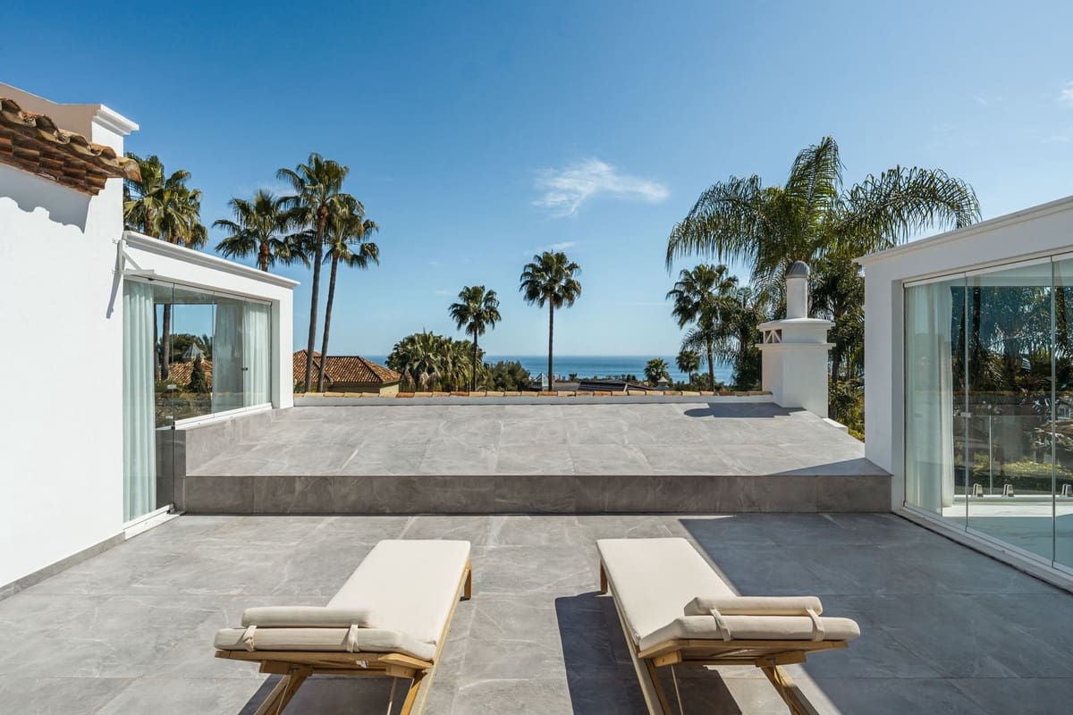 5 soverom Villa til salgs i Golden Mile med svømmebasseng garasje - € 6 980 000 (Ref: 9098925)