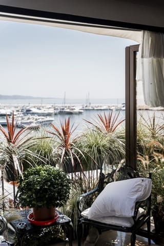 3 slaapkamer Appartement te koop in Puerto Banus, Marbella - € 3.195.000 (Ref: 9142675)