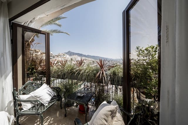 3 Zimmer Apartment zu verkaufen in Puerto Banus, Marbella - 3.195.000 € (Ref: 9142675)