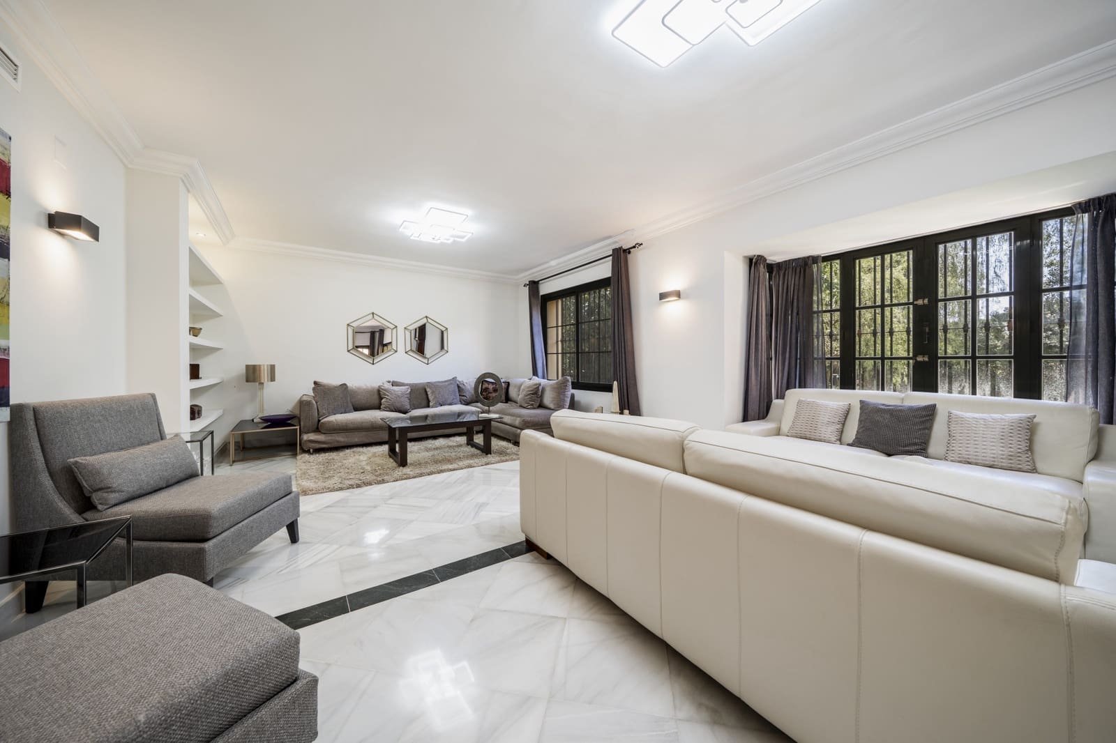 5 soveværelse Villa til leje i Guadalmina med swimmingpool garage - € 12.000 (Ref: 9183340)