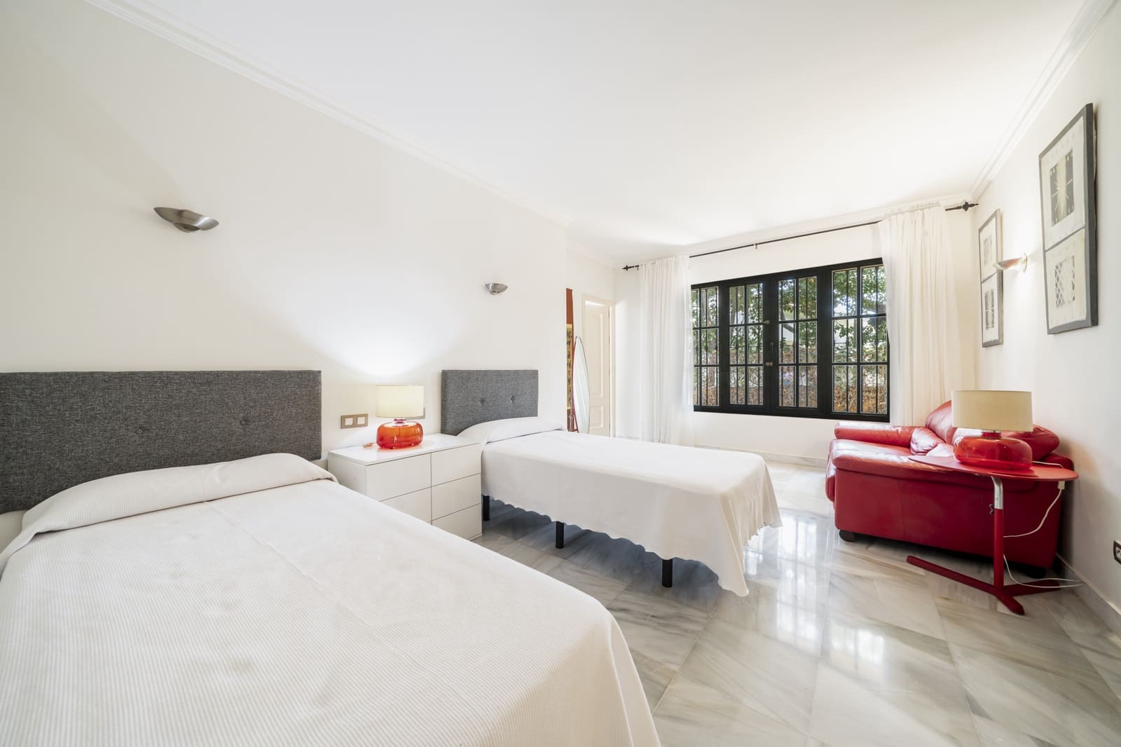 5 soveværelse Villa til leje i Guadalmina med swimmingpool garage - € 12.000 (Ref: 9183340)