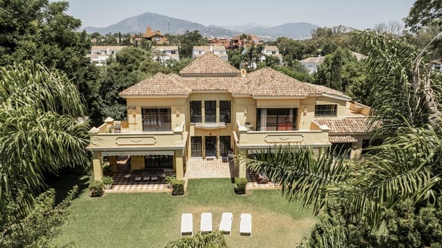 5 sypialnia Willa do wynajęcia w Atalaya-Isdabe, Estepona z basenem garażem - 16 000 € (Ref: 9183340)