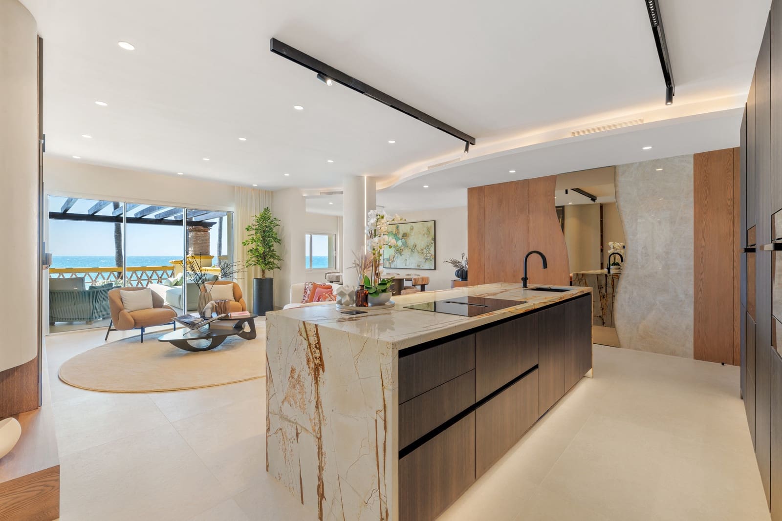 3 bedroom Apartment for sale in Marbella with pool garage - € 2,995,000 (Ref: 9183341)