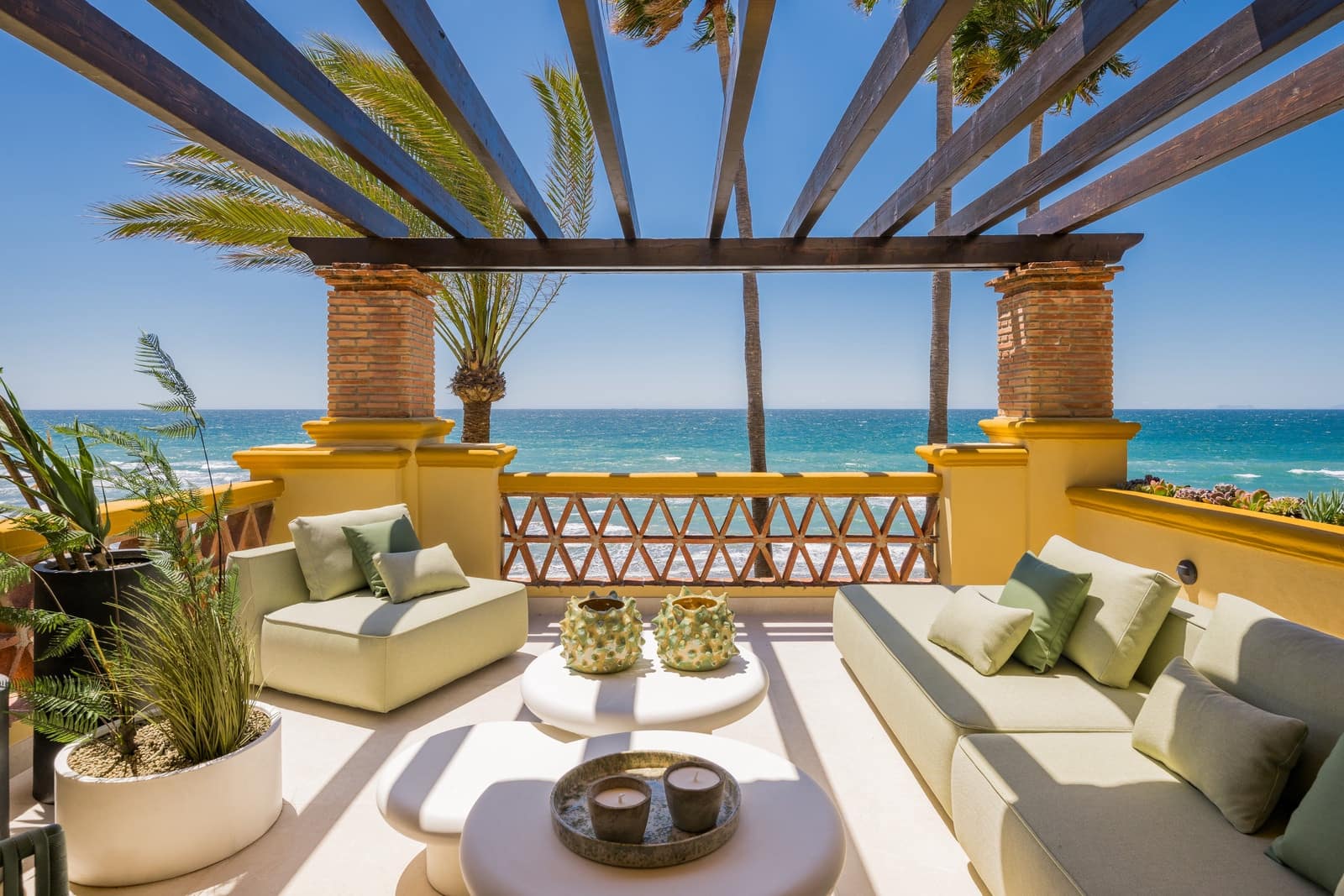 3 bedroom Apartment for sale in Marbella with pool garage - € 2,995,000 (Ref: 9183341)