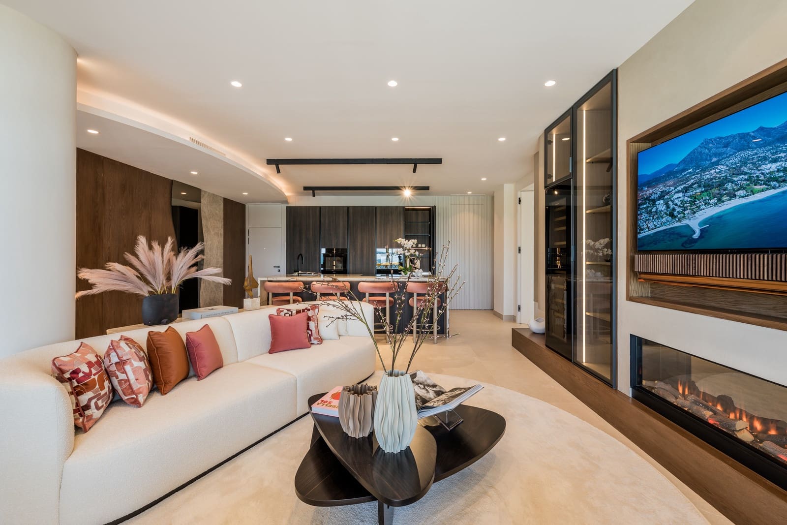 3 bedroom Apartment for sale in Marbella with pool garage - € 2,995,000 (Ref: 9183341)